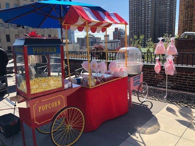 http://www.cottoncandymachinerentalny.com/Carnival_theme_party_rental_nyc.jpg